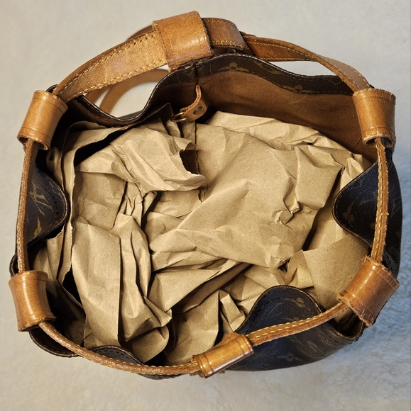 Louis Vuitton Randonnee GM Backpack Shoulder Bag *EUC* Hard to Find!! - Picture 10 of 16